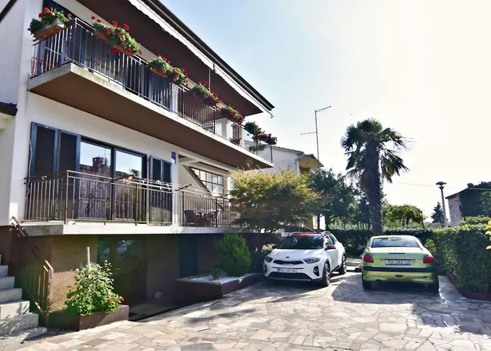 Apartment Garden In *